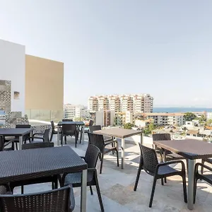  Apartment Urban By Pardela